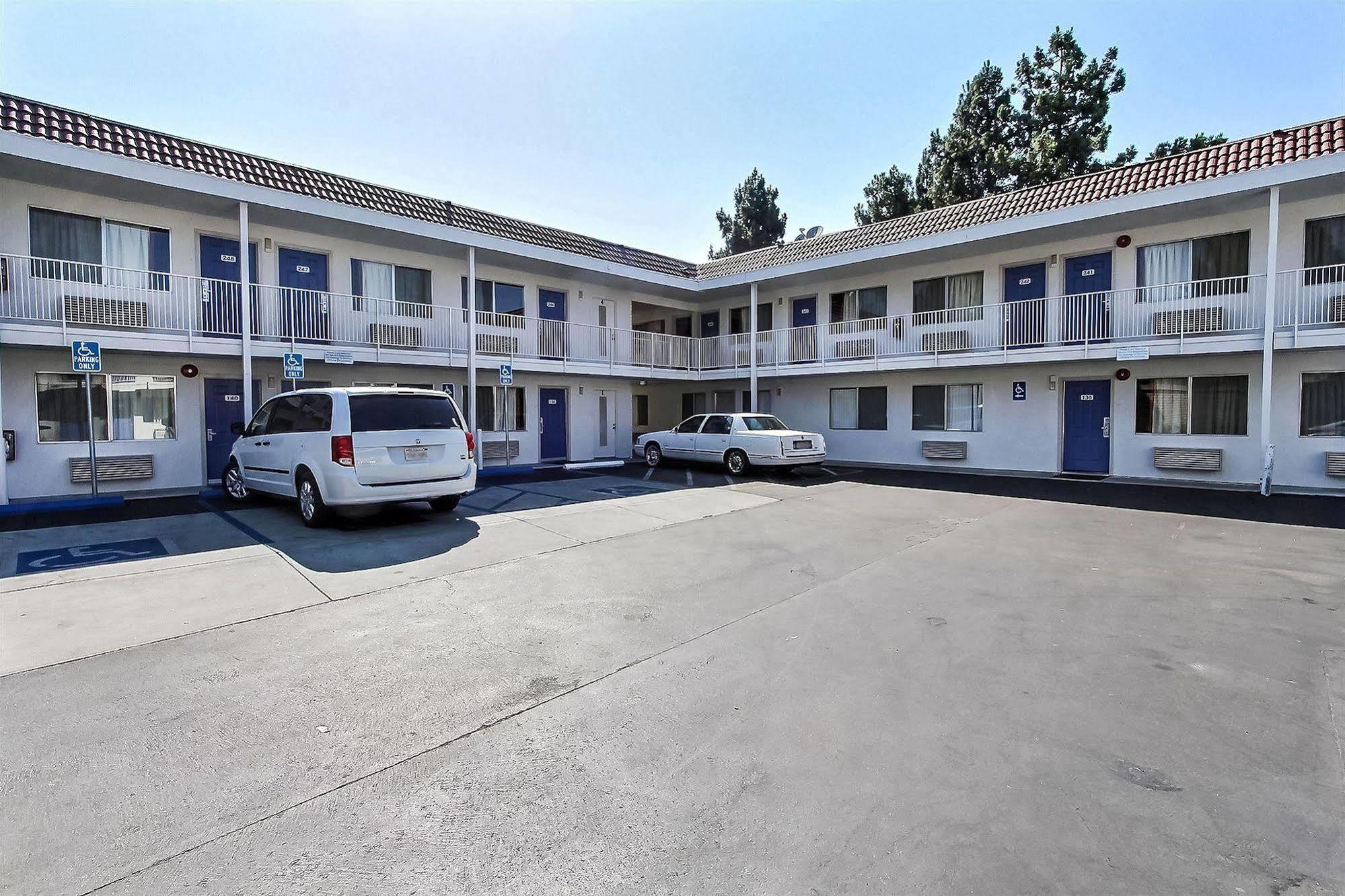 Park Inn By Radisson, San Jose Esterno foto